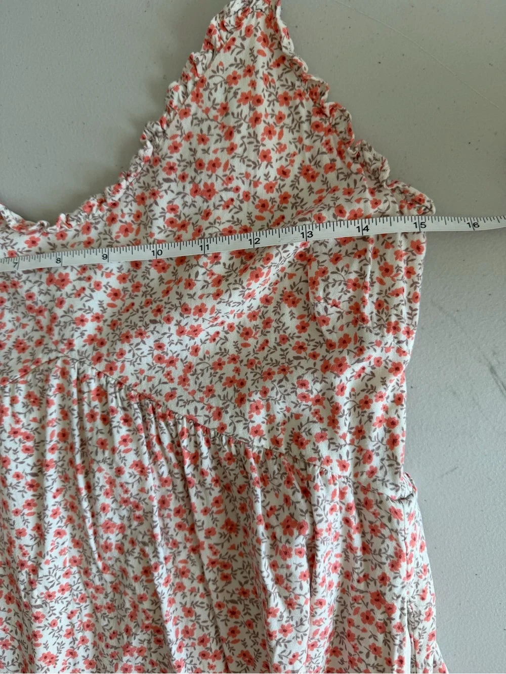 Womens size medium ditzy floral cami dress with large pockets adjustable straps